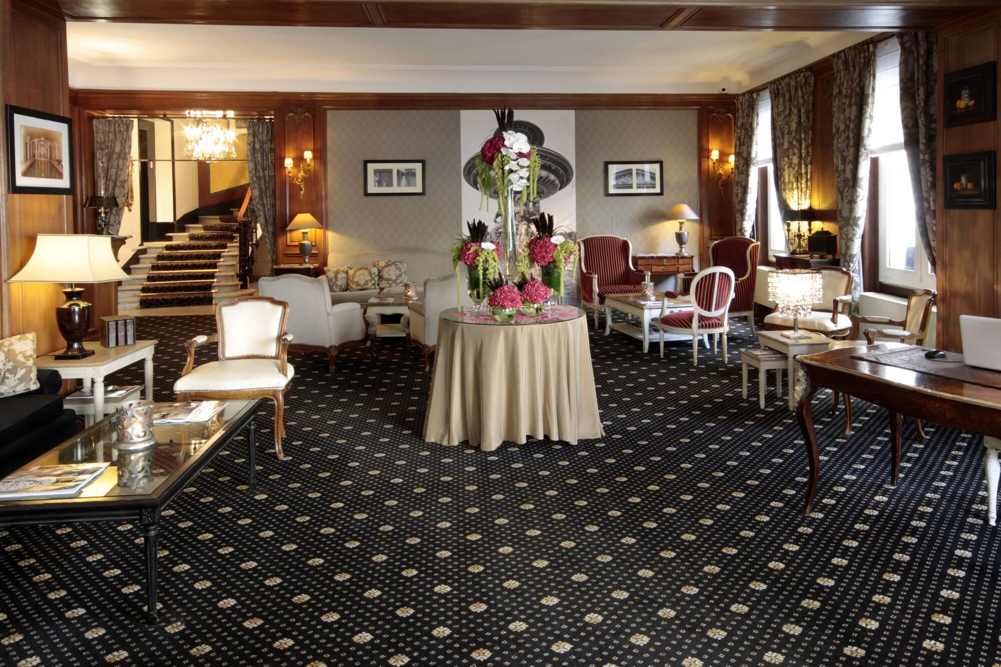 Hotel Claridge Париж Екстер'єр фото